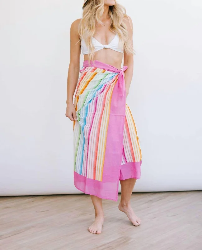 Day Dreaming Sarong In Pink Multi