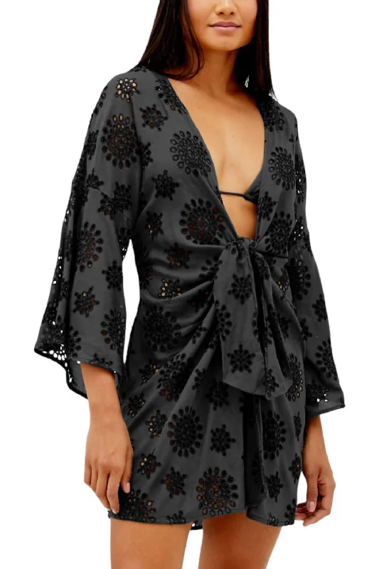 Perola Eyelet Short Coverup In Black