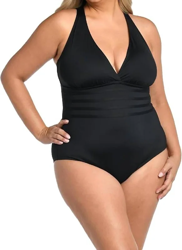 Island Cross Strap One Piece In Black